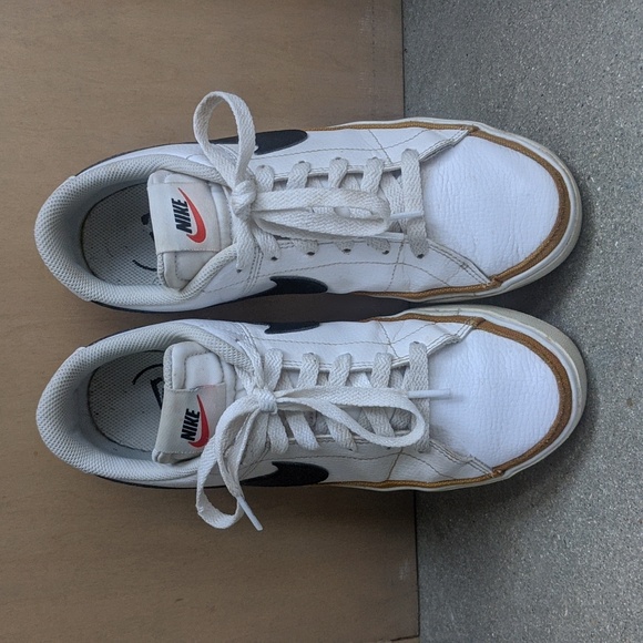 ❤️ Women's Nike Court legacy shoes 8.5 - Picture 5 of 13